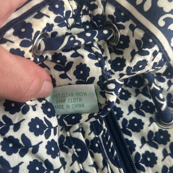 Vera Bradley Emma Bag Twirly Bird Blue White Bucket Drawstring Crossbody Tote - Picture 12 of 14